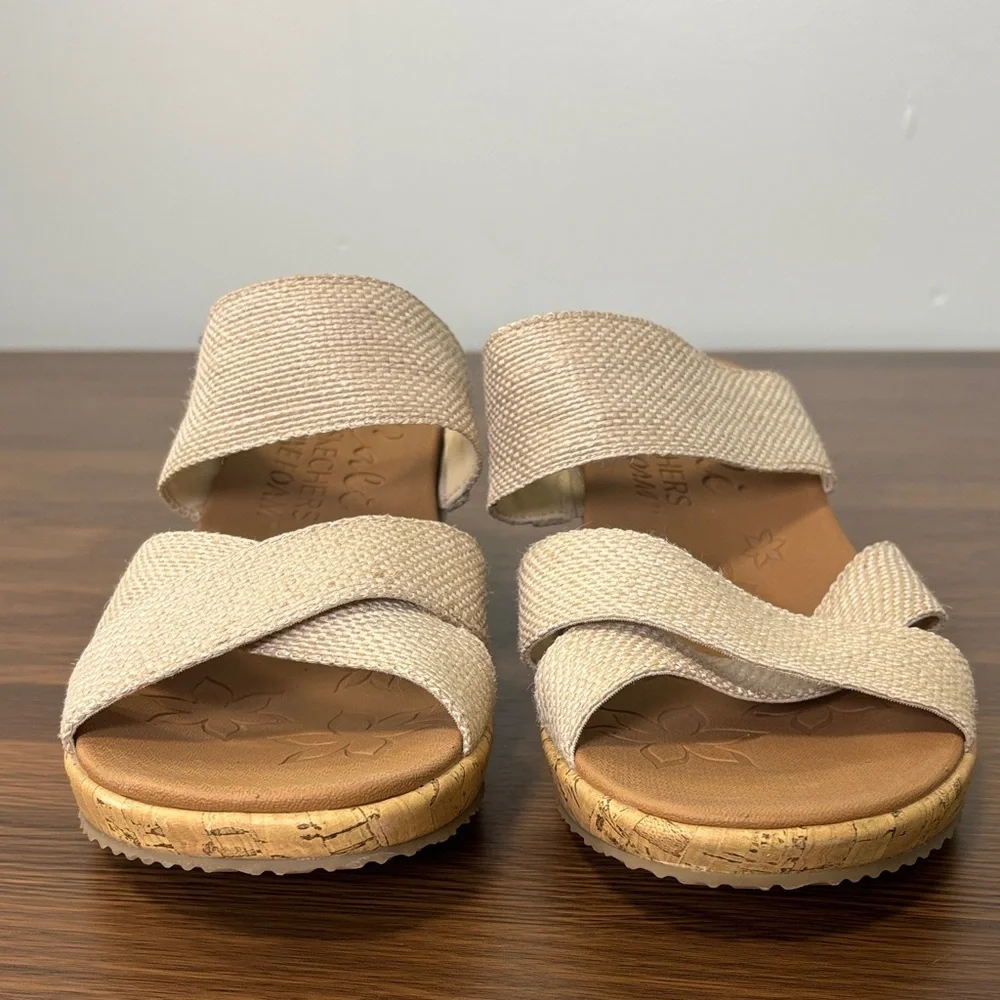 Skechers Cali Women's Tan Sandals Cork‎ Wedge Sz 10 EUC